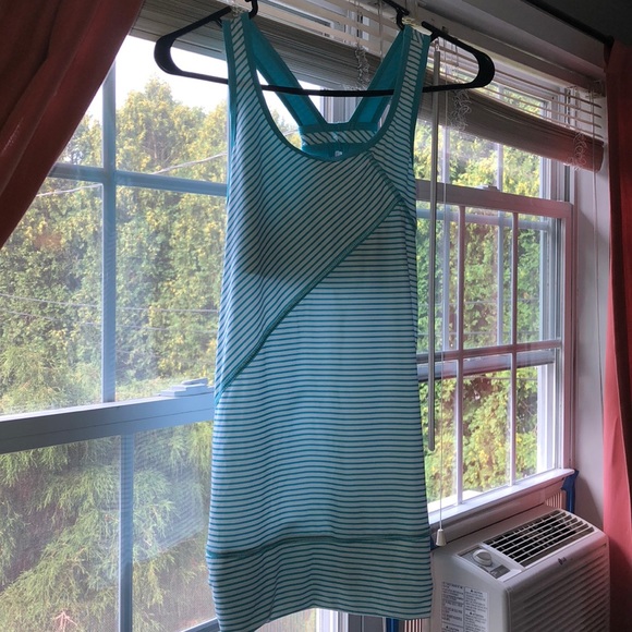 Tek Gear workout tank - Picture 1 of 6